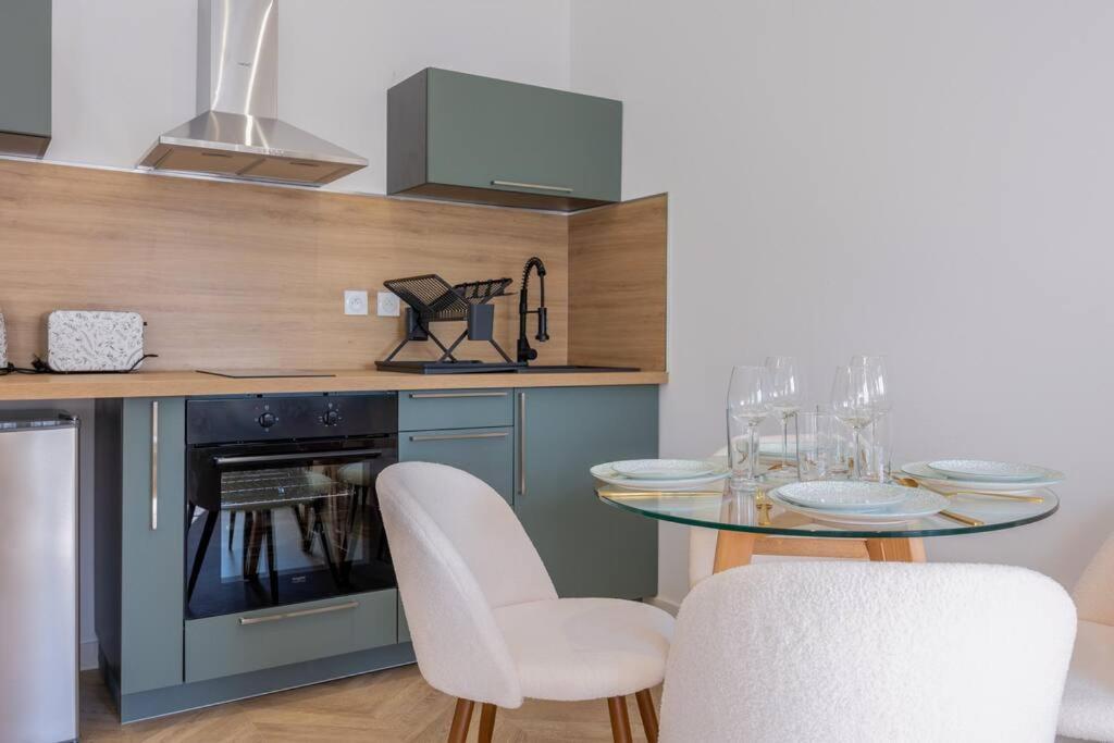 La Suite D'Orbigny En Hyper Centre La Rochelle  Bagian luar foto